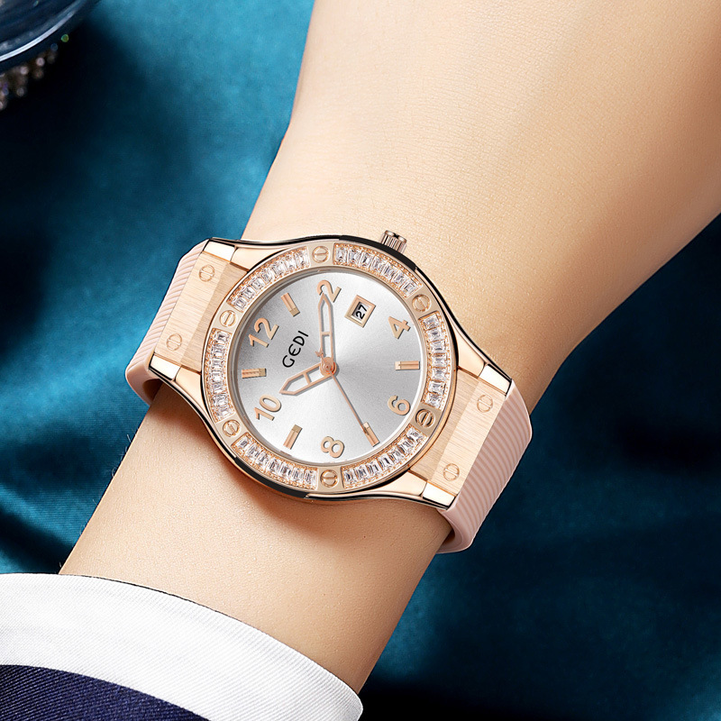 패션 GEDI 라이트 럭셔리 다이아몬드 인레이드 여성  - High Jewelry Watches 리뷰 및 가격