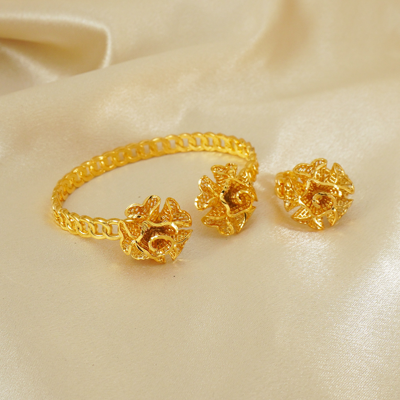 베스트셀러 금도금 구리 팔찌, 시계줄, 속이 빈 꽃무늬 - Best Jewelry Watches 리뷰 및 가격